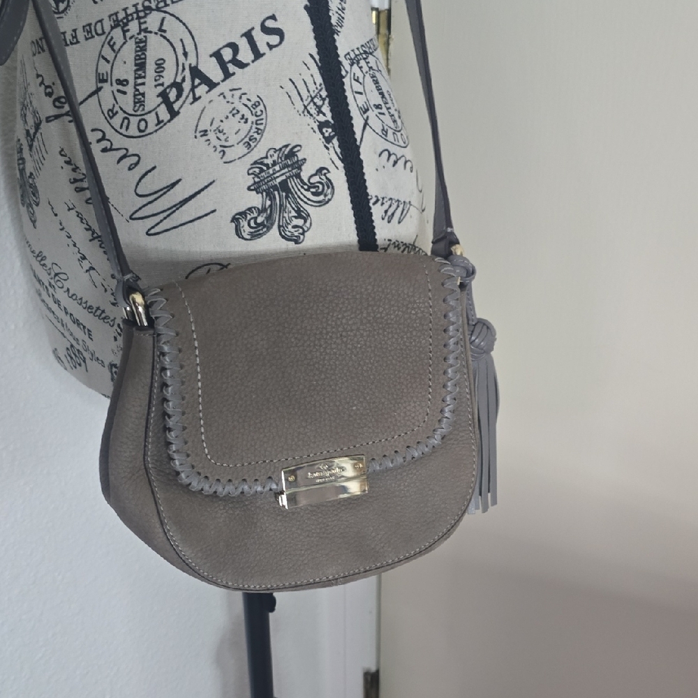 Kate Spade ♠️ Elegant Suade Gray W/ Tassle Small Crossbody Bag (EUC)🩶♠️🩶